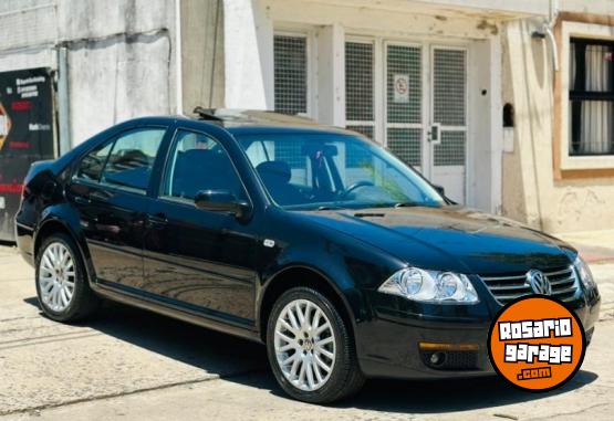 Autos - Volkswagen Bora 1.8T hihgline 2009 Nafta 99000Km - En Venta