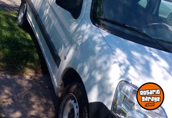 Utilitarios - Citroen Berlingo 2020 Nafta 50000Km - En Venta