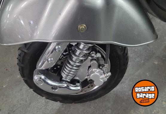 Motos - Otra marca Vespa 2021 Nafta 800Km - En Venta