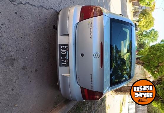 Autos - Chevrolet Corsa 2 gl 1,8 8 v�lvulas 2005 GNC 154000Km - En Venta