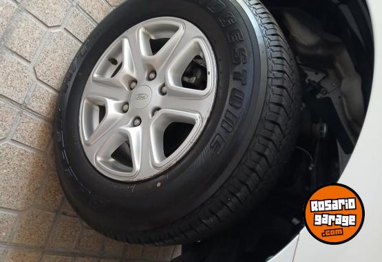 Camionetas - Ford XLT 2014 Diesel 100000Km - En Venta