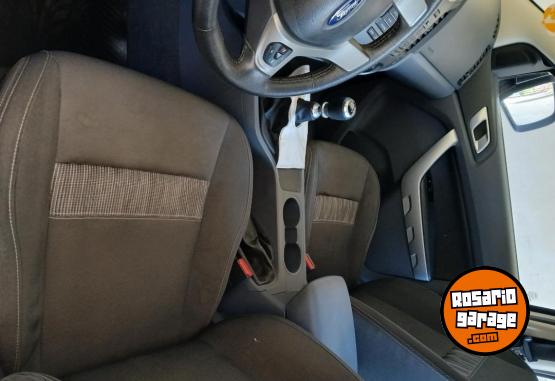 Camionetas - Ford XLT 2014 Diesel 100000Km - En Venta