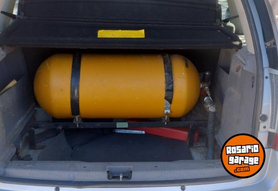 Autos - Chevrolet MERIVA 1.8 GLS 2012 GNC 111Km - En Venta