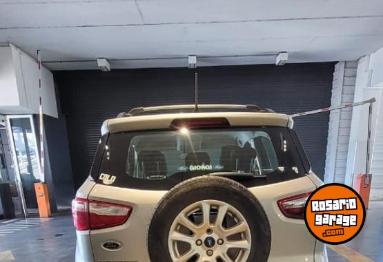 Autos - Ford ECOSPORT 2021 Nafta 96000Km - En Venta