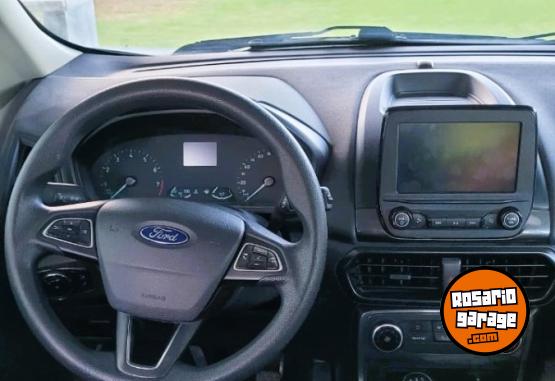 Autos - Ford ECOSPORT 2021 Nafta 96000Km - En Venta