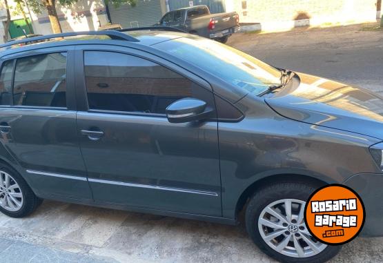 Autos - Volkswagen Suran 2014 Nafta 156700Km - En Venta