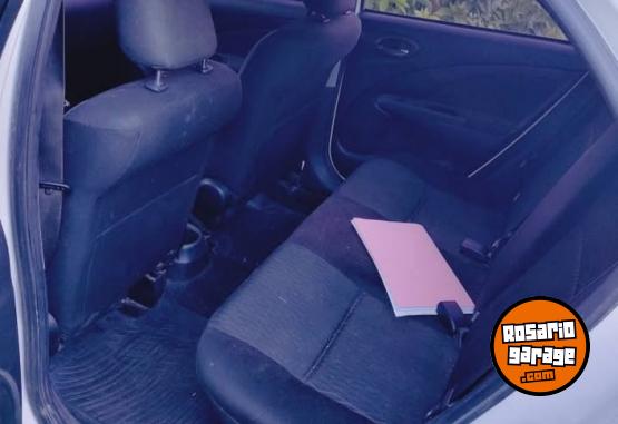 Autos - Toyota Etios Sedan XLS 2017 Nafta 140000Km - En Venta