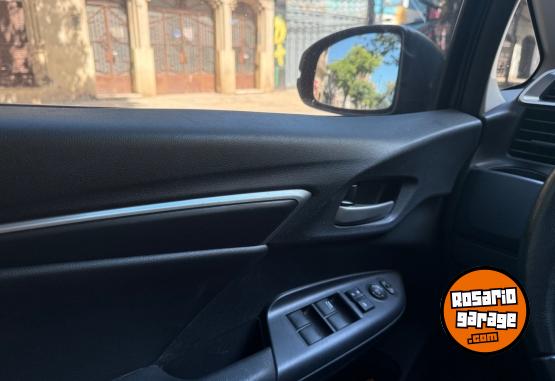 Autos - Honda WRV 2020 Nafta 50000Km - En Venta