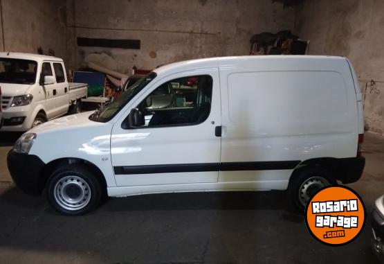 Utilitarios - Citroen Berlingo 2021 Diesel 37000Km - En Venta