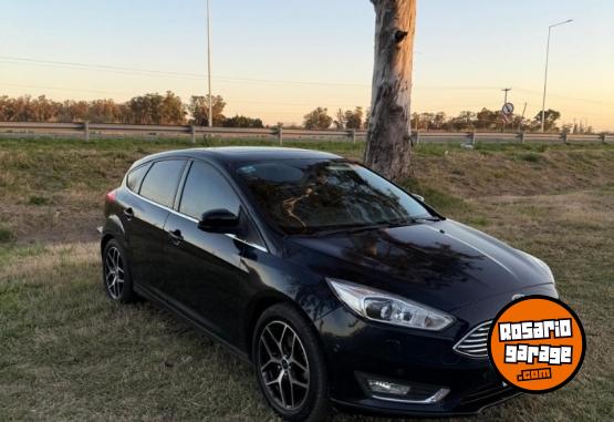 Autos - Ford Focus 2016 Nafta 200000Km - En Venta