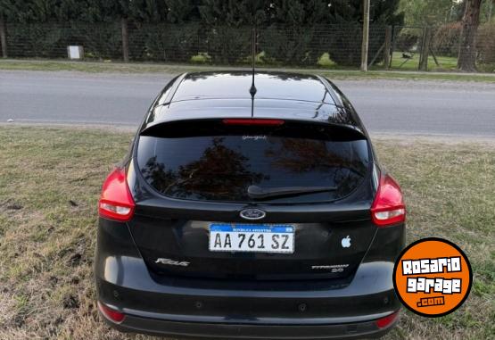 Autos - Ford Focus 2016 Nafta 200000Km - En Venta