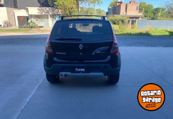 Autos - Renault Sandero 2011 Nafta 190000Km - En Venta