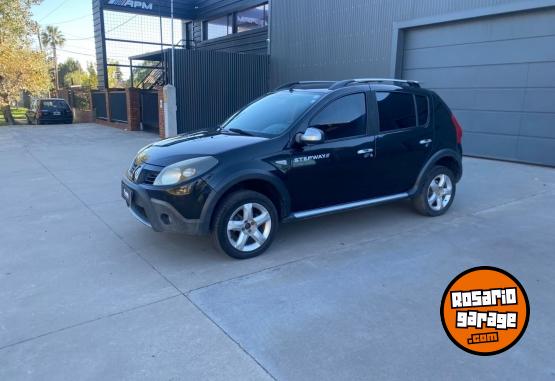 Autos - Renault Sandero 2011 Nafta 190000Km - En Venta