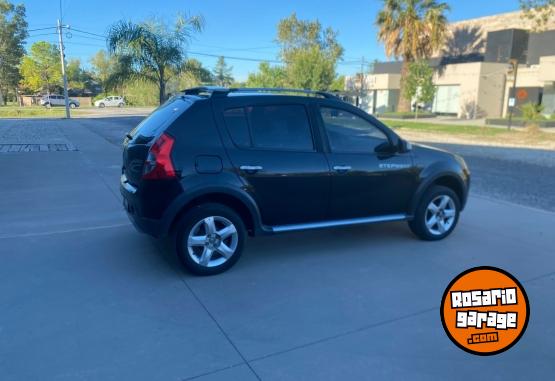 Autos - Renault Sandero 2011 Nafta 190000Km - En Venta