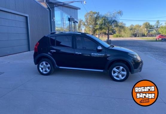 Autos - Renault Sandero 2011 Nafta 190000Km - En Venta