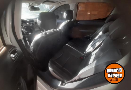 Autos - Peugeot 308 2017 Nafta 169000Km - En Venta