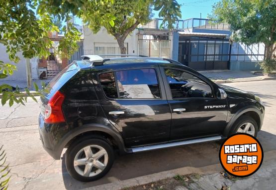 Autos - Renault Sandero stepway 2011 Nafta 14000Km - En Venta