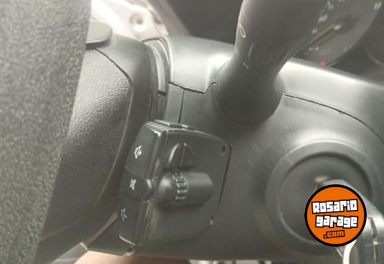 Autos - Renault Fluence 2013 Nafta 143000Km - En Venta