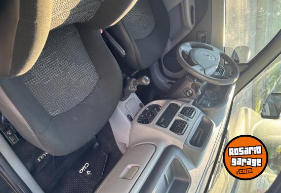 Autos - Renault Clio 2012 Nafta 120000Km - En Venta