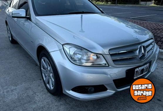 Autos - Mercedes Benz C200 Blue effiviency 2012 Nafta 120000Km - En Venta