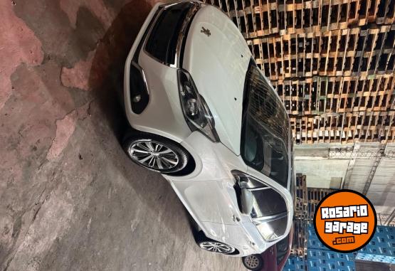 Autos - Peugeot 208 felline 2019 Nafta 120000Km - En Venta
