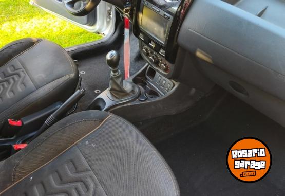 Autos - Renault DUSTER 2017 Nafta 112000Km - En Venta