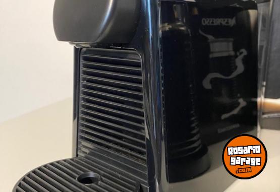 Hogar - Cafetera nespresso mini + aeroccino + 30 c�psulas - En Venta