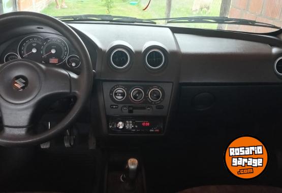 Autos - Suzuki FUN 2008 Nafta 99000Km - En Venta