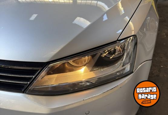 Autos - Volkswagen Vento Luxury Triptonic 2012 Nafta 180000Km - En Venta