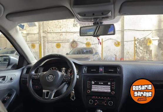 Autos - Volkswagen Vento Luxury Triptonic 2012 Nafta 180000Km - En Venta