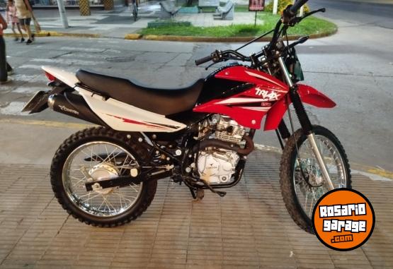 Motos - Corven Triax 2024 Nafta 80Km - En Venta
