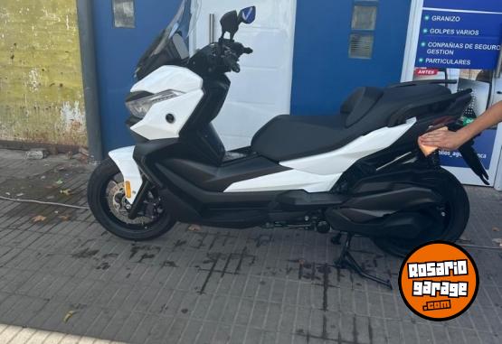 Motos - Voge VOGE SR4 350 2024 Nafta 3600Km - En Venta