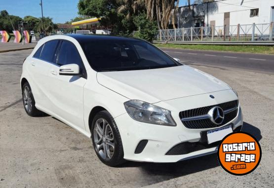 Autos - Mercedes Benz A200 1.6 Urban 2017 Nafta 153000Km - En Venta