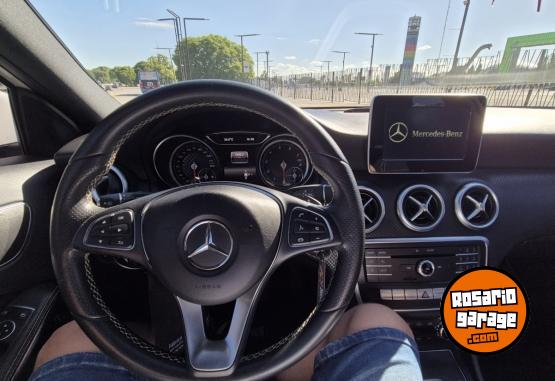 Autos - Mercedes Benz A200 1.6 Urban 2017 Nafta 153000Km - En Venta