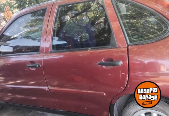 Autos - Volkswagen polo 1998 Nafta 229310Km - En Venta