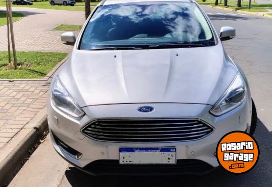 Autos - Ford Focus 2017 Nafta 107000Km - En Venta