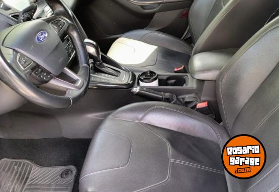 Autos - Ford Focus 2017 Nafta 107000Km - En Venta