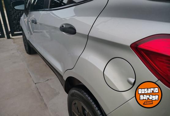 Autos - Ford Ecosport 2017 Nafta 103000Km - En Venta