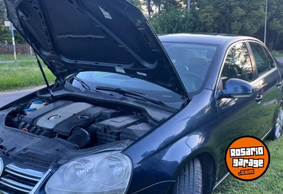 Autos - Volkswagen Vento 2007 Nafta 260000Km - En Venta