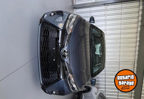 Autos - Toyota Yaris s 1.5 CVT 2025 Nafta 0Km - En Venta