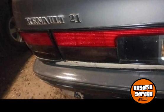 Autos - Renault 21 TXE 1996 GNC 111111Km - En Venta