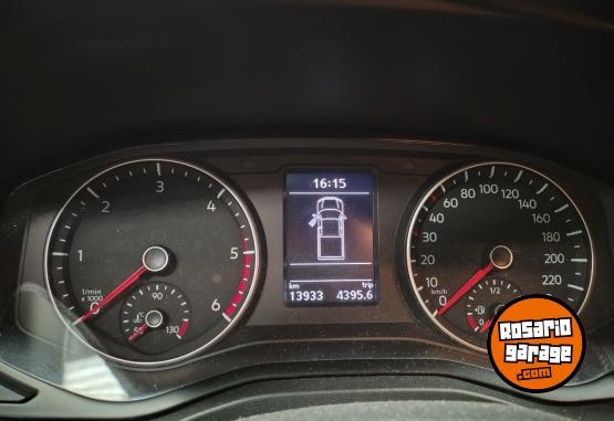 Camionetas - Volkswagen Amarok Confortline 2023 Diesel 25000Km - En Venta