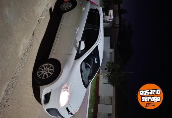 Autos - Fiat Palio Attractive 2014 Nafta 135000Km - En Venta