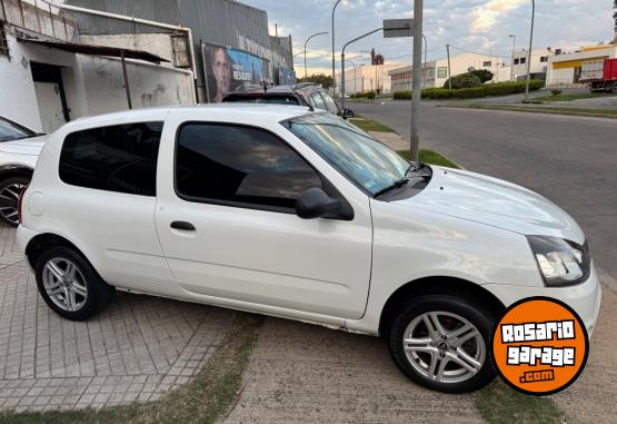 Autos - Renault CLIO CONFORT 1.2 3P 2015 Nafta 100000Km - En Venta