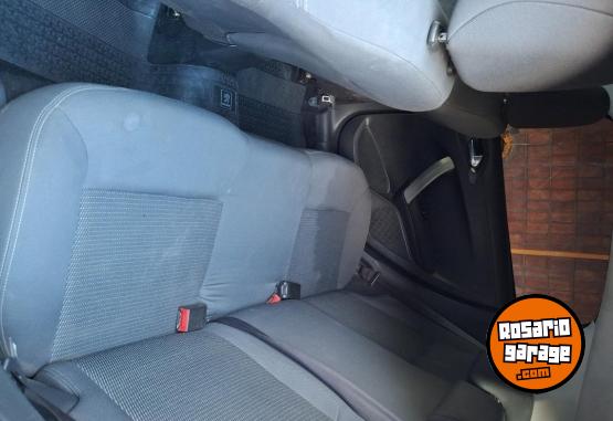 Autos - Peugeot 208 2013 Nafta 128000Km - En Venta