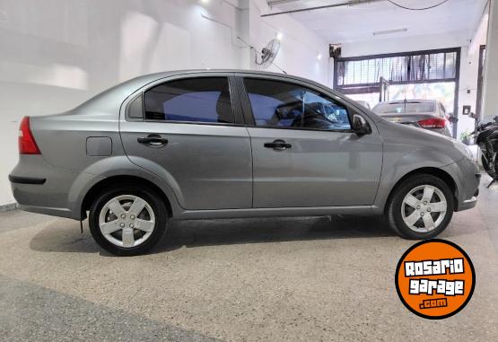 Autos - Chevrolet Aveo ls 2012 GNC 236000Km - En Venta