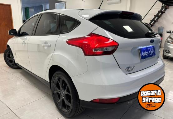 Autos - Ford FOCUS - S - 1.6N 2017 Nafta 77000Km - En Venta
