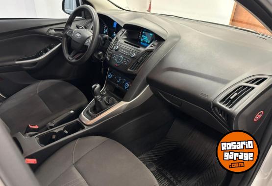 Autos - Ford FOCUS - S - 1.6N 2017 Nafta 77000Km - En Venta