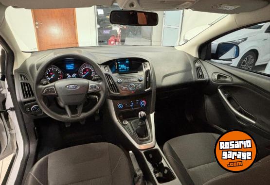 Autos - Ford FOCUS - S - 1.6N 2017 Nafta 77000Km - En Venta