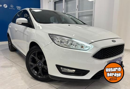 Autos - Ford FOCUS - S - 1.6N 2017 Nafta 77000Km - En Venta